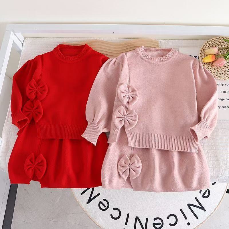 Conjunto de roupas para menina - Winter Clothing That Starts With O avaliação e preço